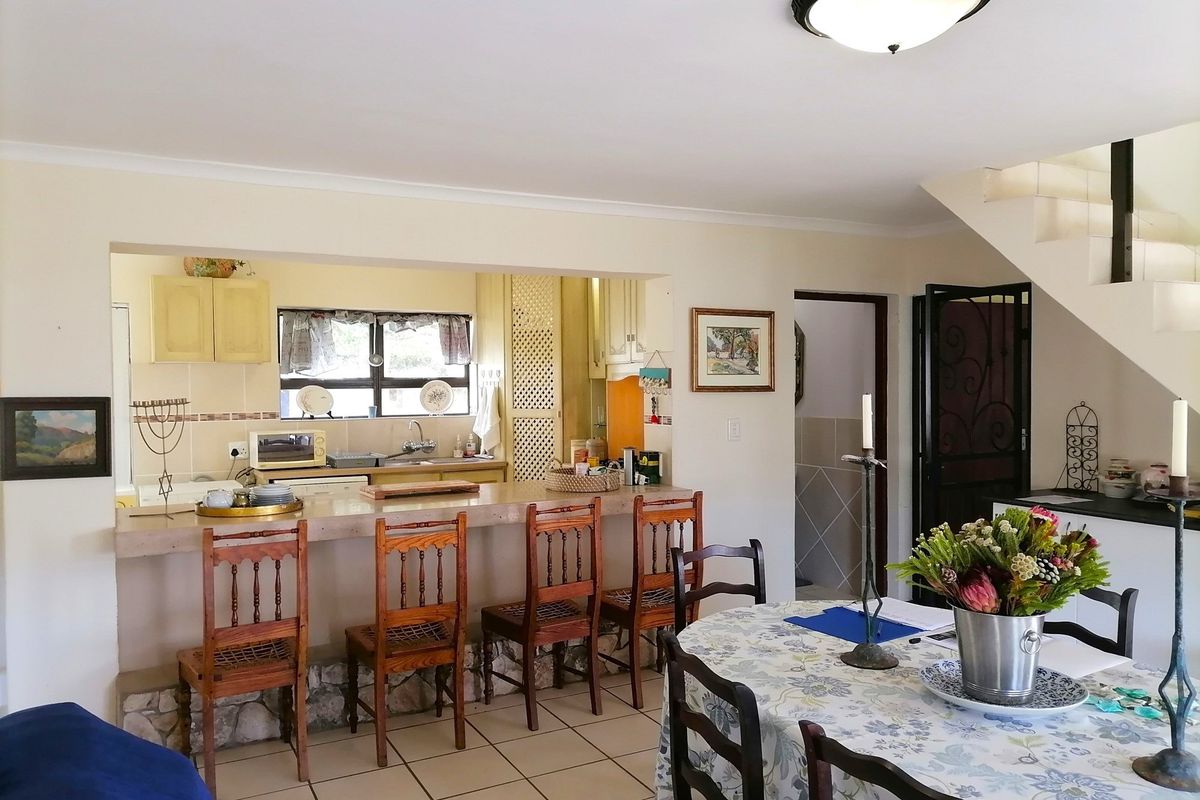 Charming three bedroom home in a secure gated community - Photo 5