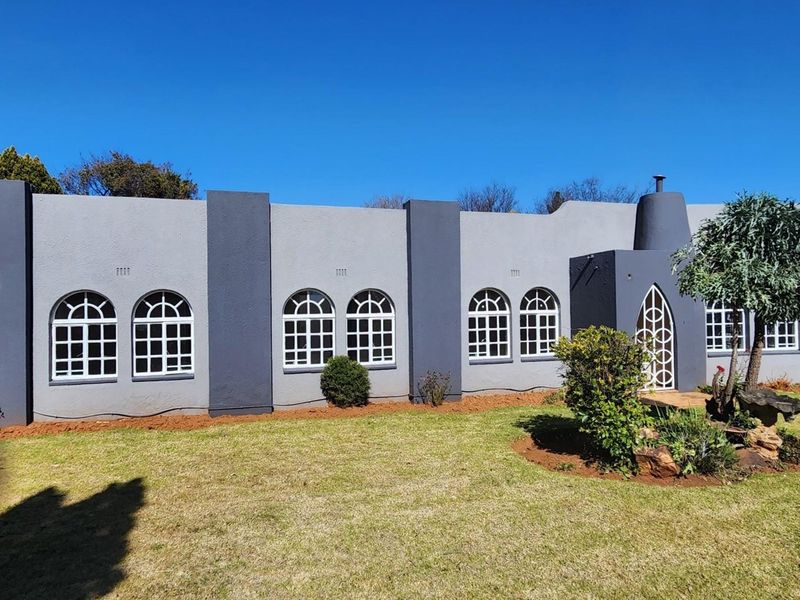 Luxurious Family Haven in Dalpark Proper . A Sanctuary of Style, Space and Serenity - Photo 4