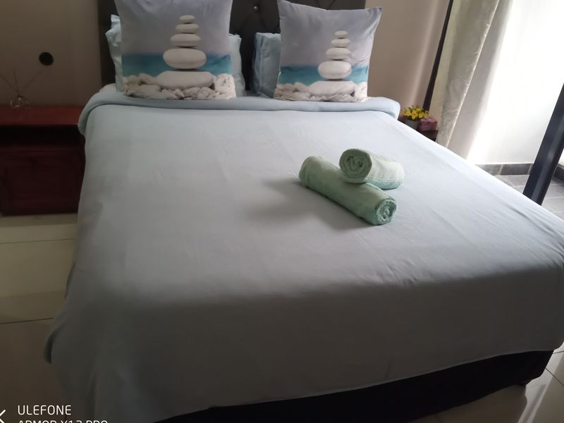 Step into this dream apartment. - Photo 10