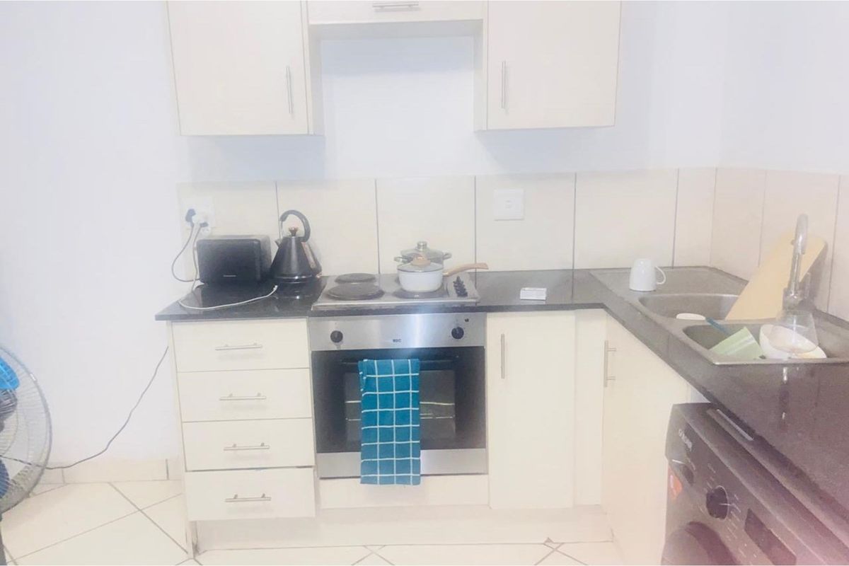 1 Bedroom Apartment For Sale - Photo 5