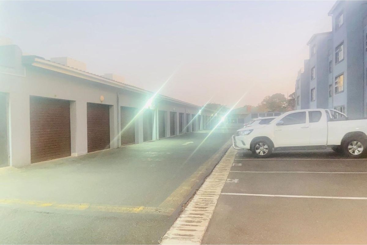 1 Bedroom Apartment For Sale - Photo 2