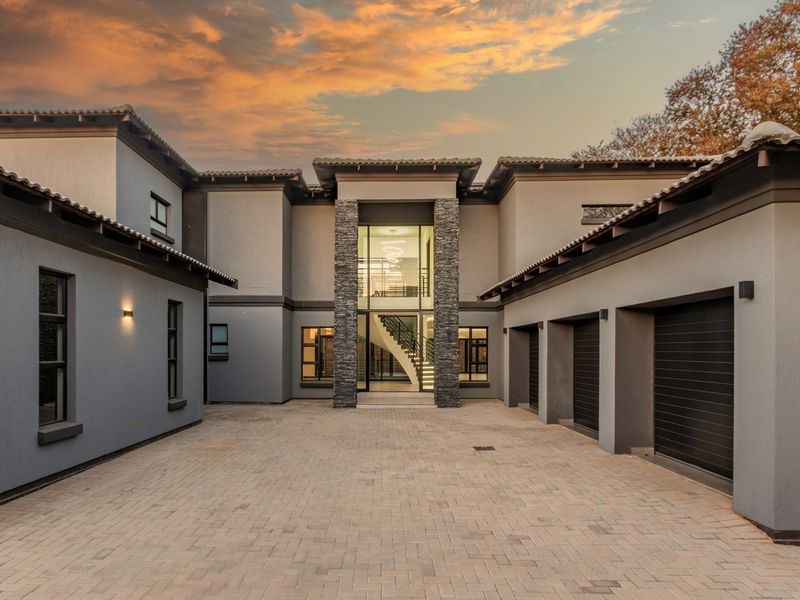 Newly Built 4 Bedroom Luxury Home for sale in Sunward Park - Photo 3