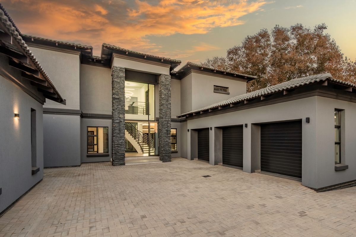 Newly Built 4 Bedroom Luxury Home for sale in Sunward Park - Photo 2