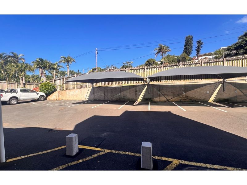 Cozy 1 Bedroom Flat in Prime Amanzimtoti Location - Photo 2