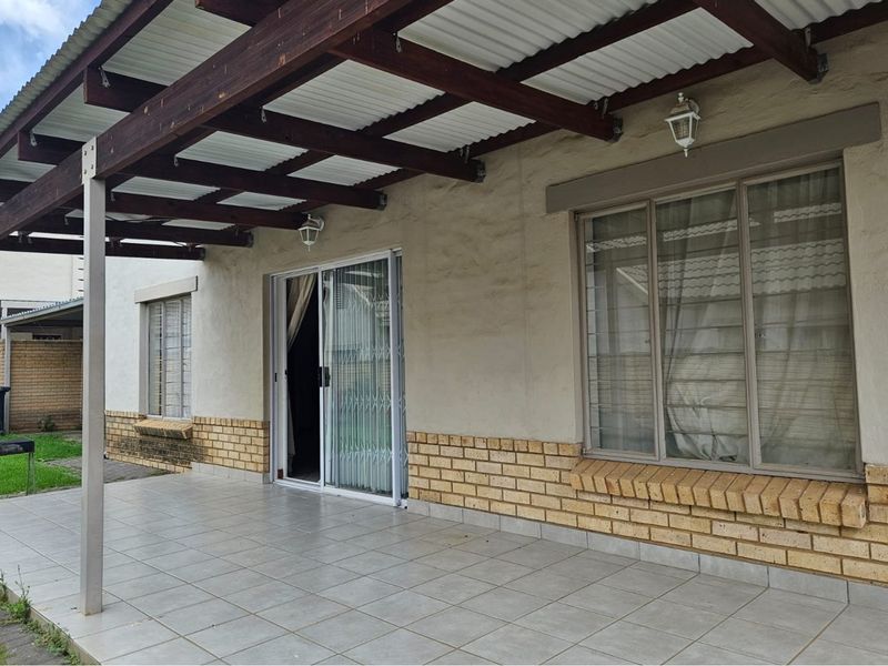 Classic Family Home Charm With Designer Style And Luxury - Photo 2