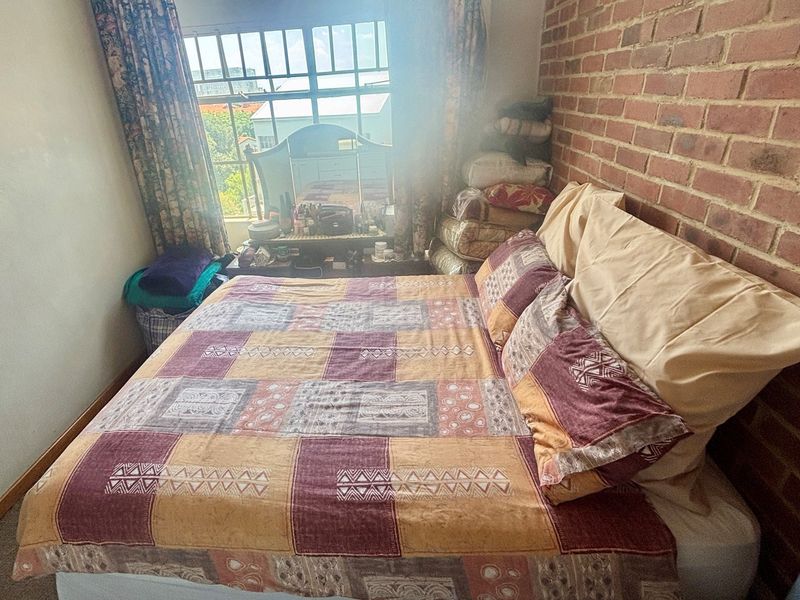 Ideal Loft Living - Perfect for Students, Professionals for  First-Time Buyers - Photo 5