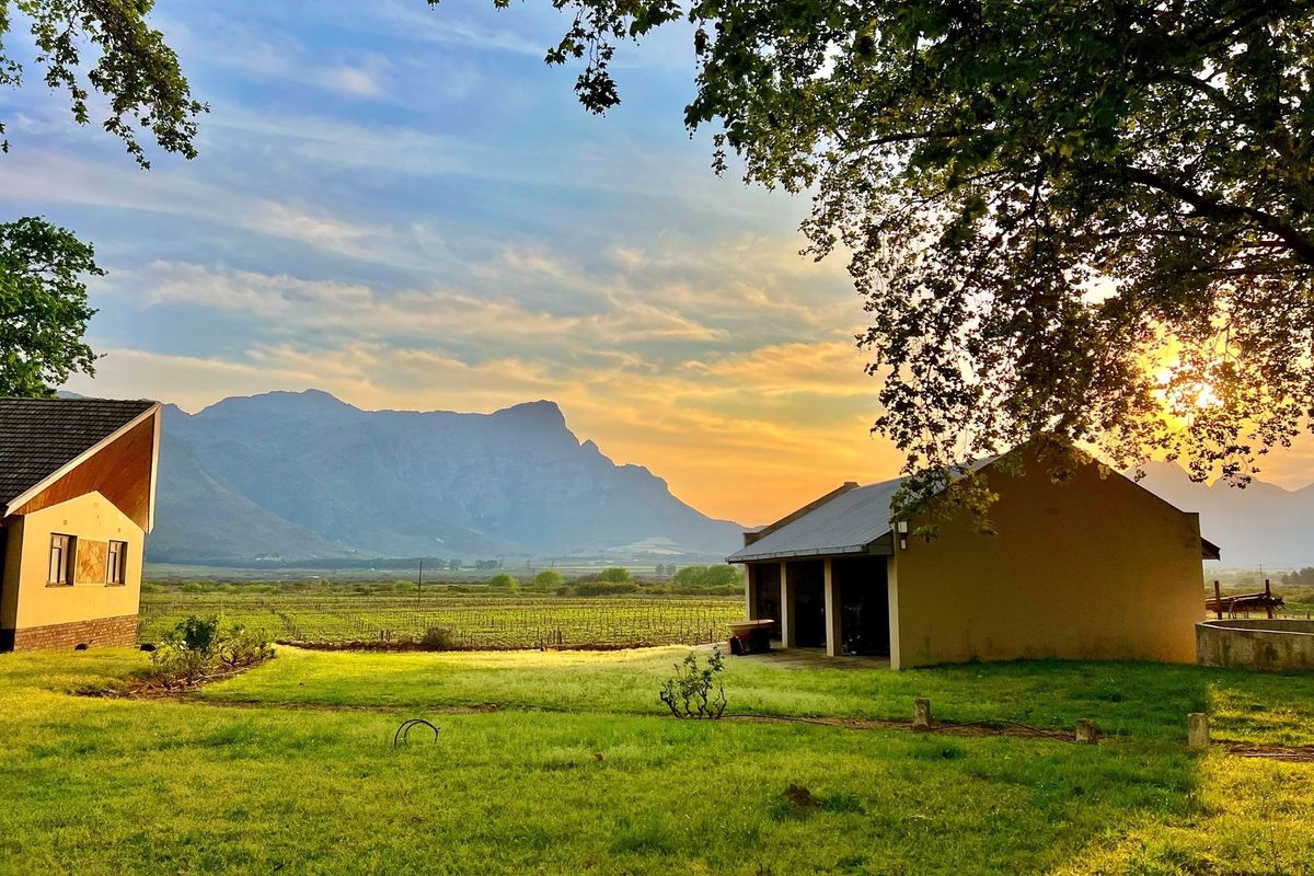 Prime Location With Exceptional Views “Franschhoek Valley” - Photo 5