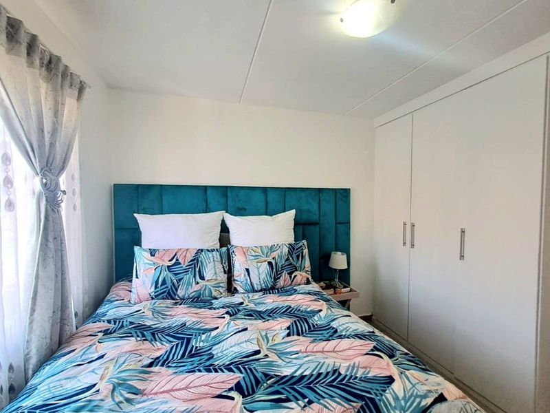 Modern 2-Bedroom Apartment in The Pines Security Complex - Photo 9