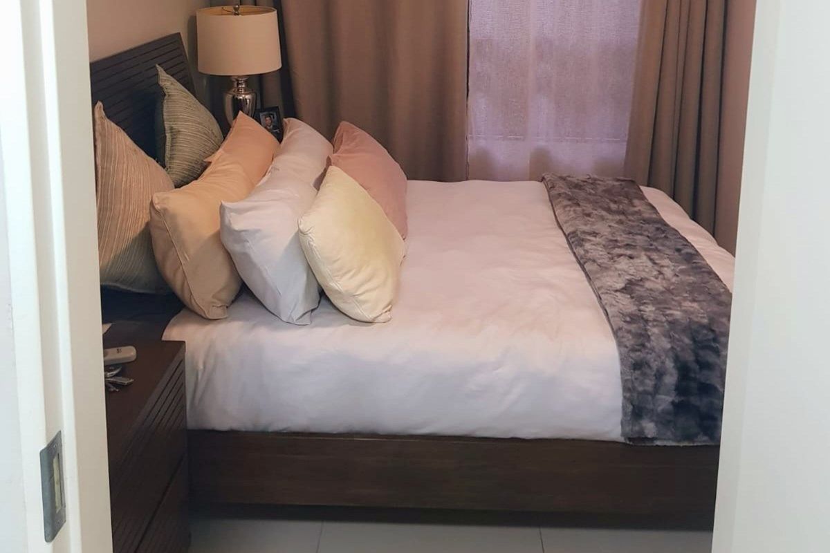 Luxury 2-Bed, 2-Bath in Sandton Central - Photo 4