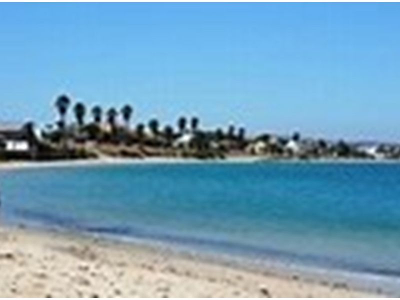 240 sqm plot in an access controlled complex ,  Bluewater Bay , in Saldanha - Photo 7