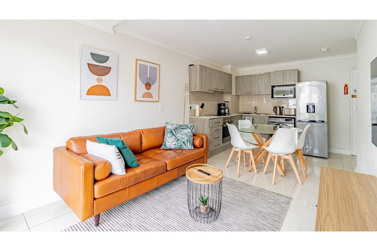 Unfurnished Two Bedroom Apartment Available for Sale - Photo 3