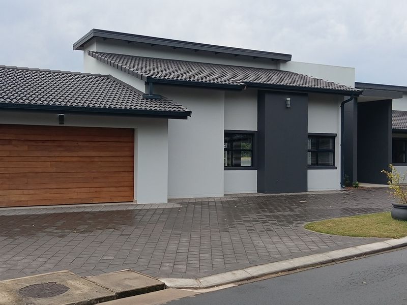 "Luxurious Living in Mzingazi Golf Estate" - Photo 3