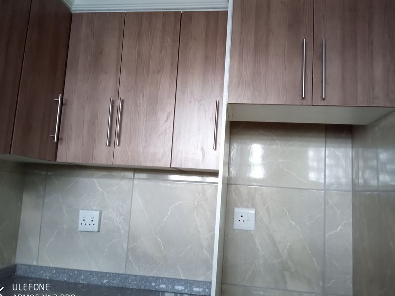 Stunning apartment not to be missed - Photo 9