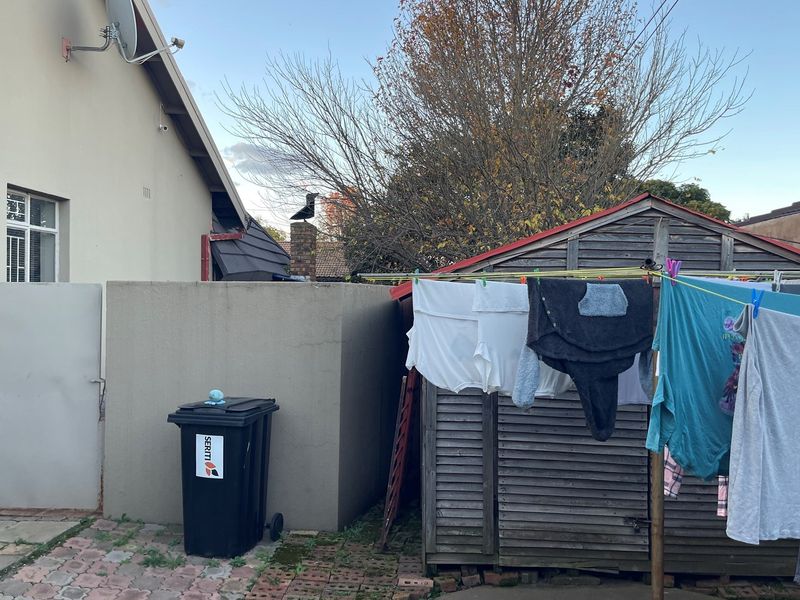 A Modern Lock-Up-and-Go Gem! - Photo 9