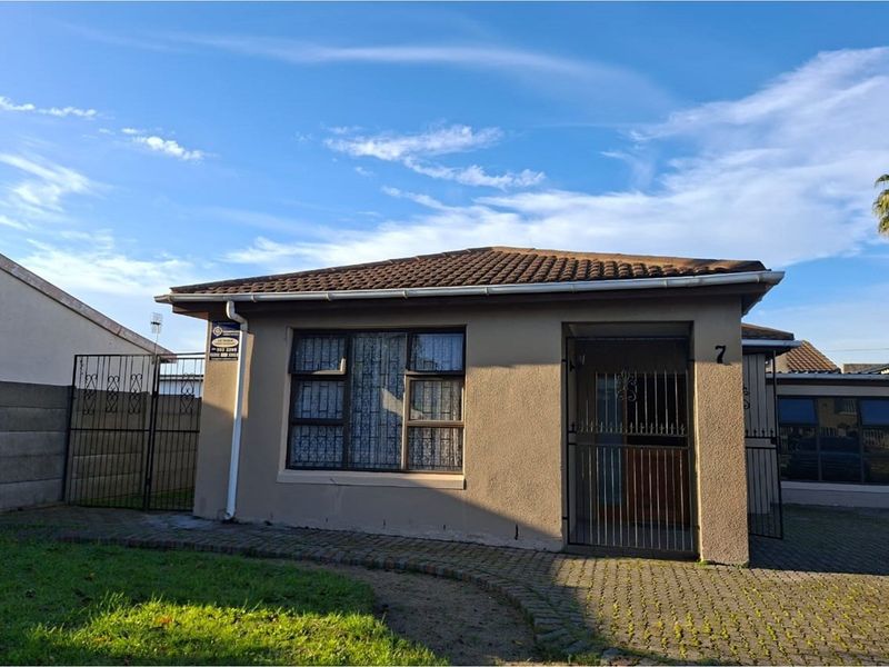 Riverton - R2 400 000.00 Awaiting your occupation - Photo 2