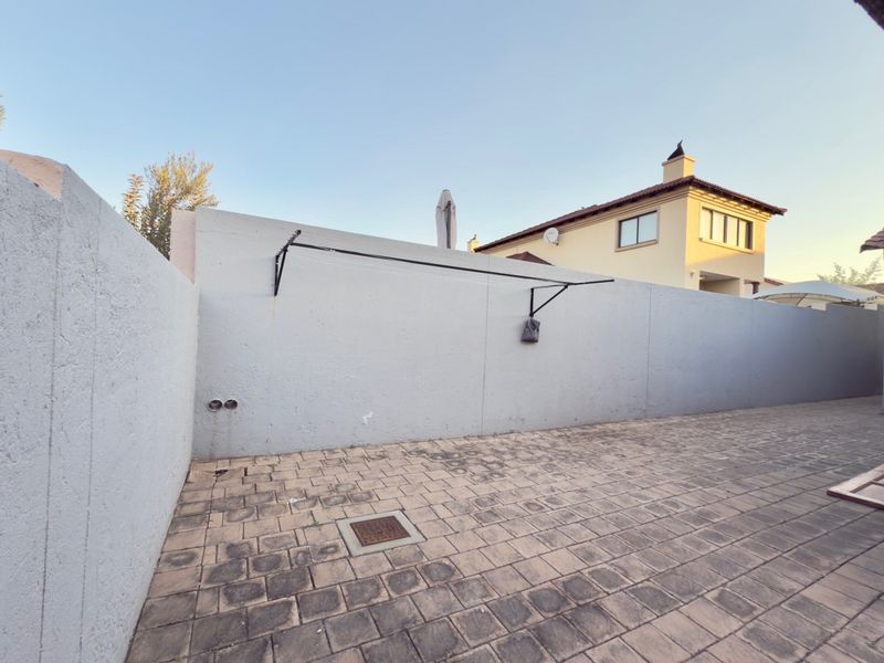 House For Sale in Thatchfield Estate, Centurion - Photo 10