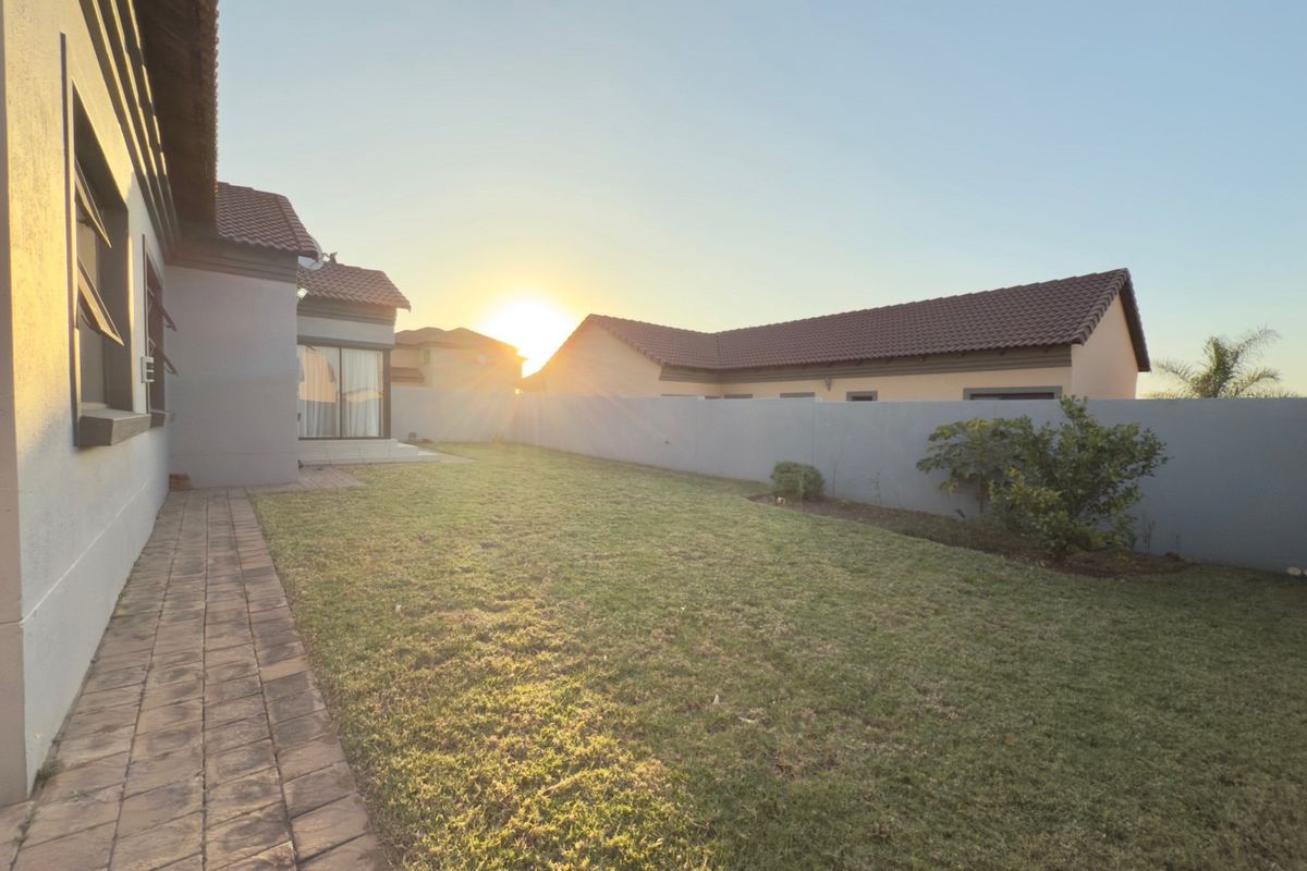 House For Sale in Thatchfield Estate, Centurion - Photo 5