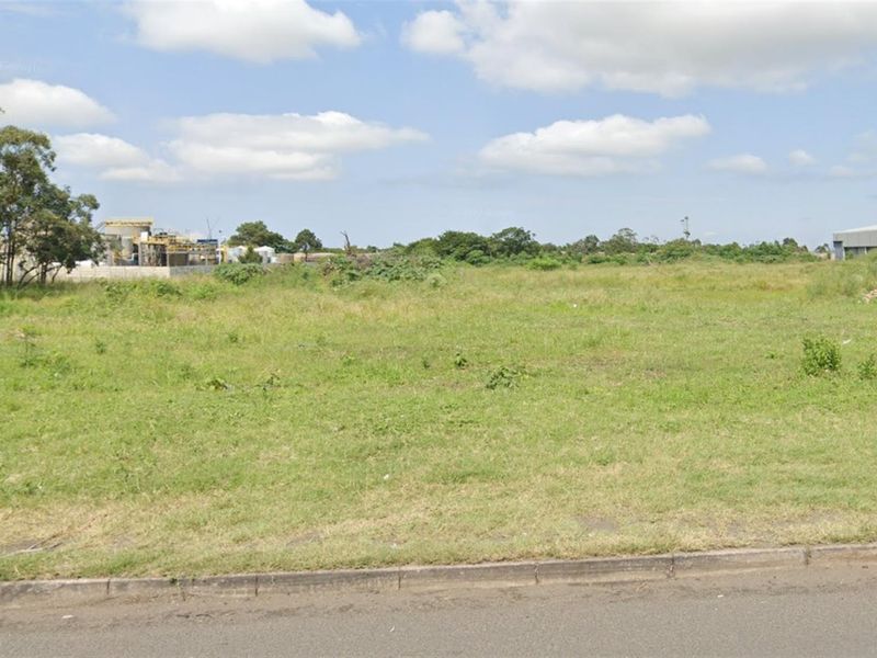 Large Vacant Commercial Land For Sale, Adjacent to Railway Line, Richards Bay - Photo 3