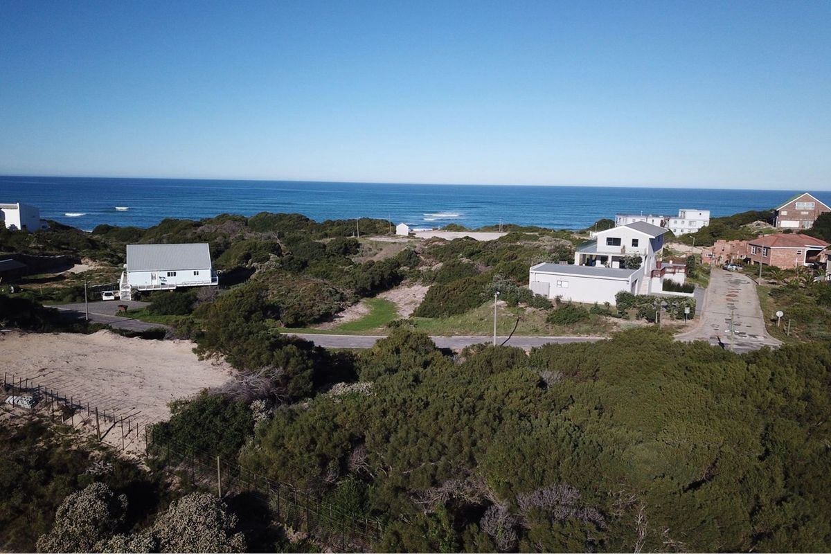 Plot for sale in Paradise Beach with distant sea view - Photo 5