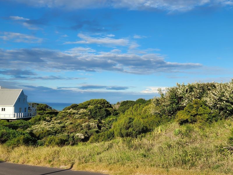 Plot for sale in Paradise Beach with distant sea view - Photo 2