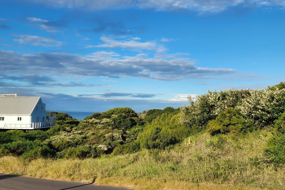 Plot for sale in Paradise Beach with distant sea view - Photo 2