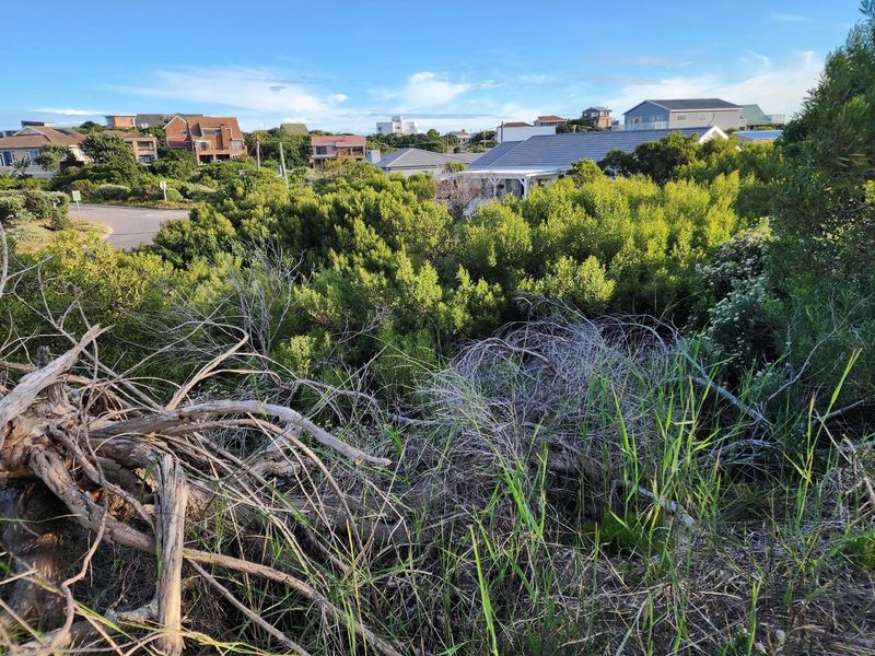 Plot for sale in Paradise Beach with distant sea view - Photo 3