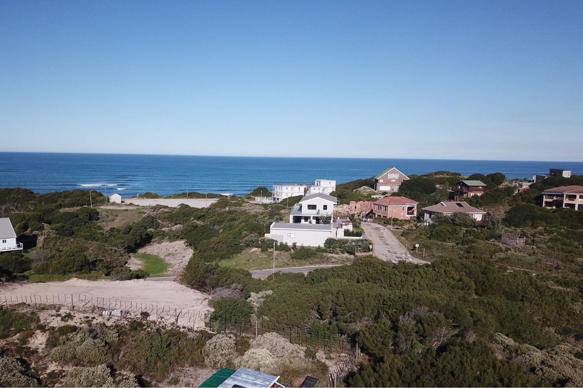 Plot for sale in Paradise Beach with distant sea view - Photo 4