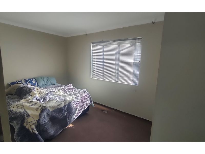 "Wheel-Chair friendly 2-Bed in Woodridge!" - Photo 10