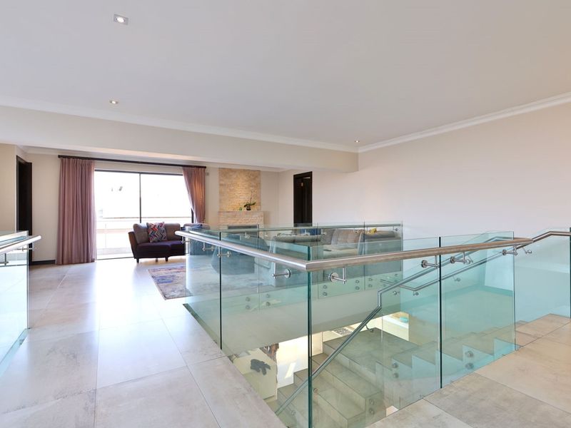 Large Family Home in Waterfall Country Estate - Photo 10