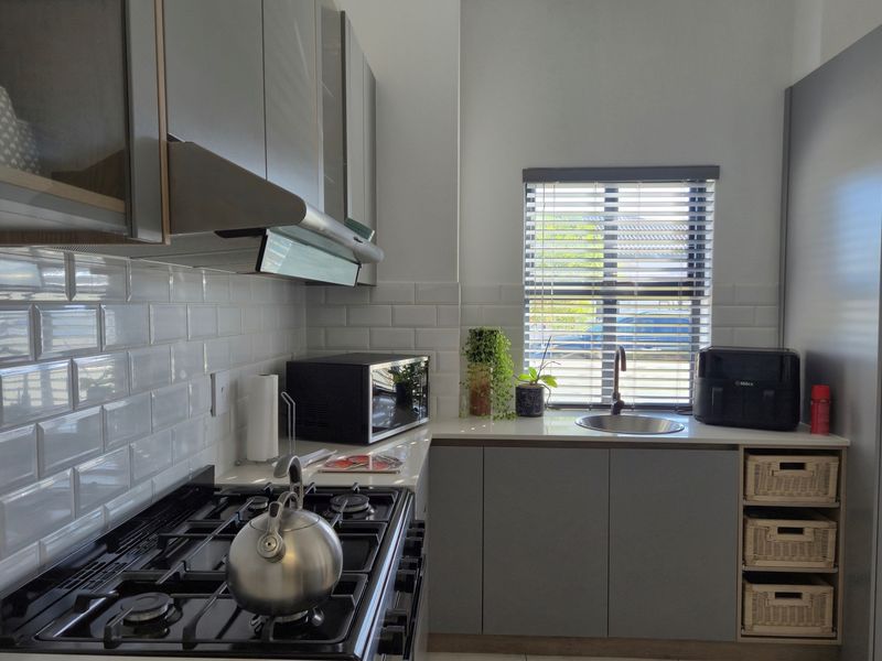 Sandy Point Beach Estate - Photo 10