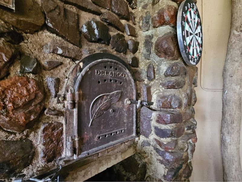 Beautiful 10ha farm with 4 bedroom house, outside buildings, 2 bore holes and trees - Photo 9