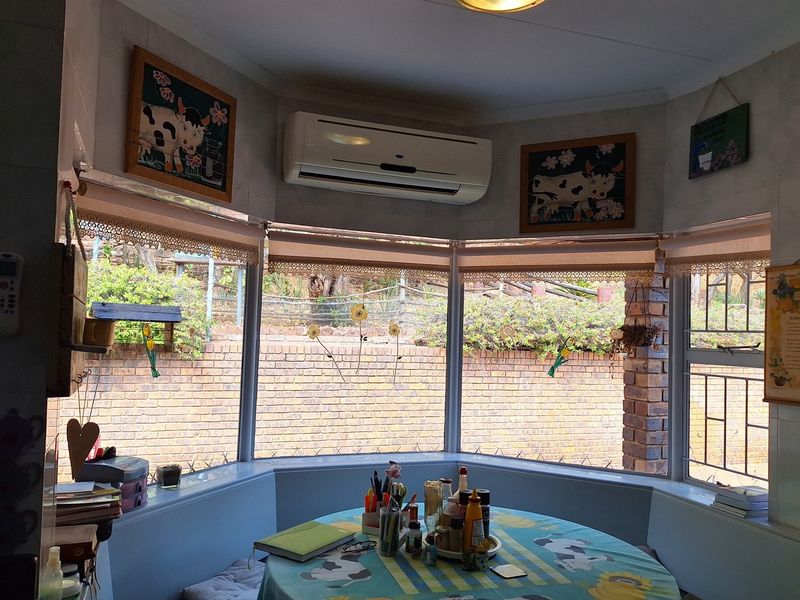 Prime Location with Unmatched Privacy and Elegance -Exceptional Living in the Heart of Nature - Photo 4