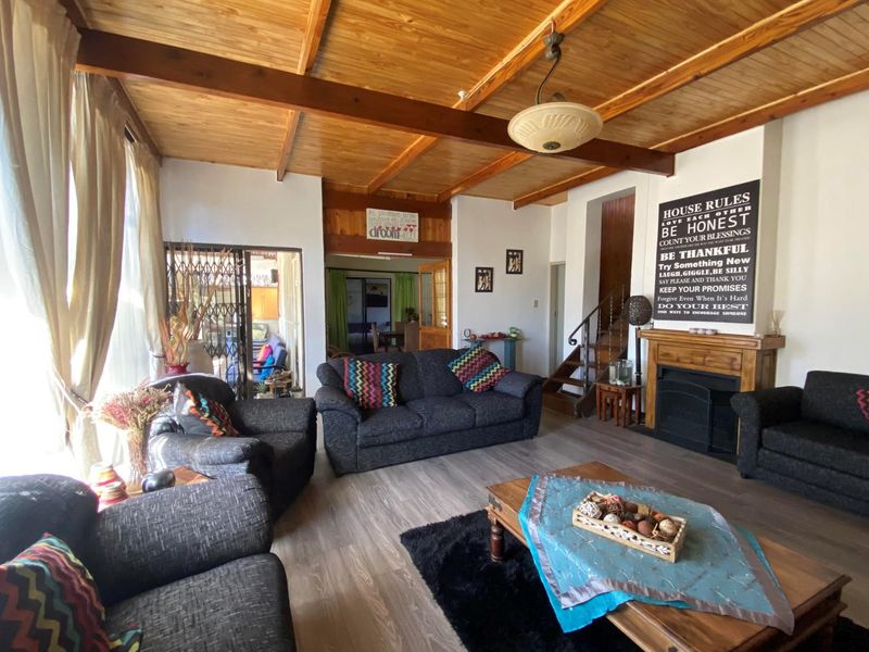 3-Bedroom family Home with 4-flatlets for Sale in Sasolburg Central - Photo 10