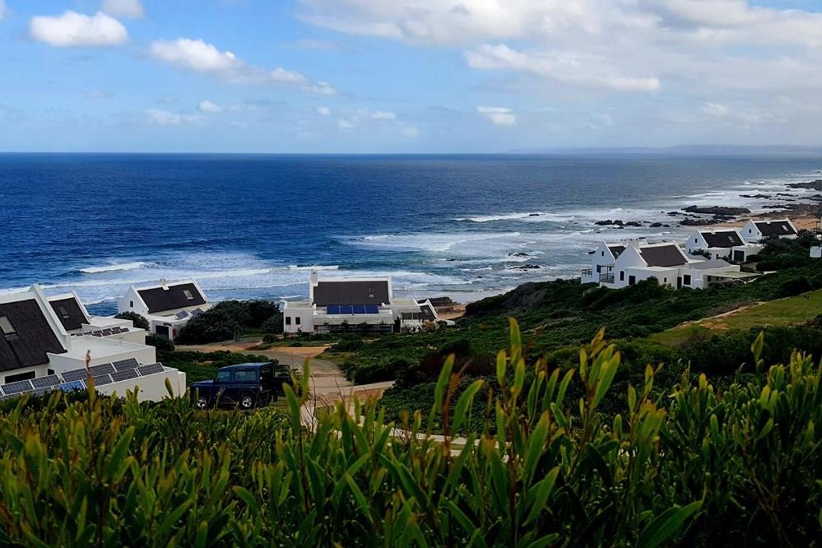 The ocean is calling and I must go - Photo 4