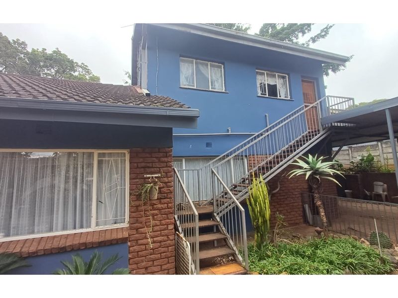 3-Bed Oasis with Batchelor flat in Louis Trichardt - Photo 3
