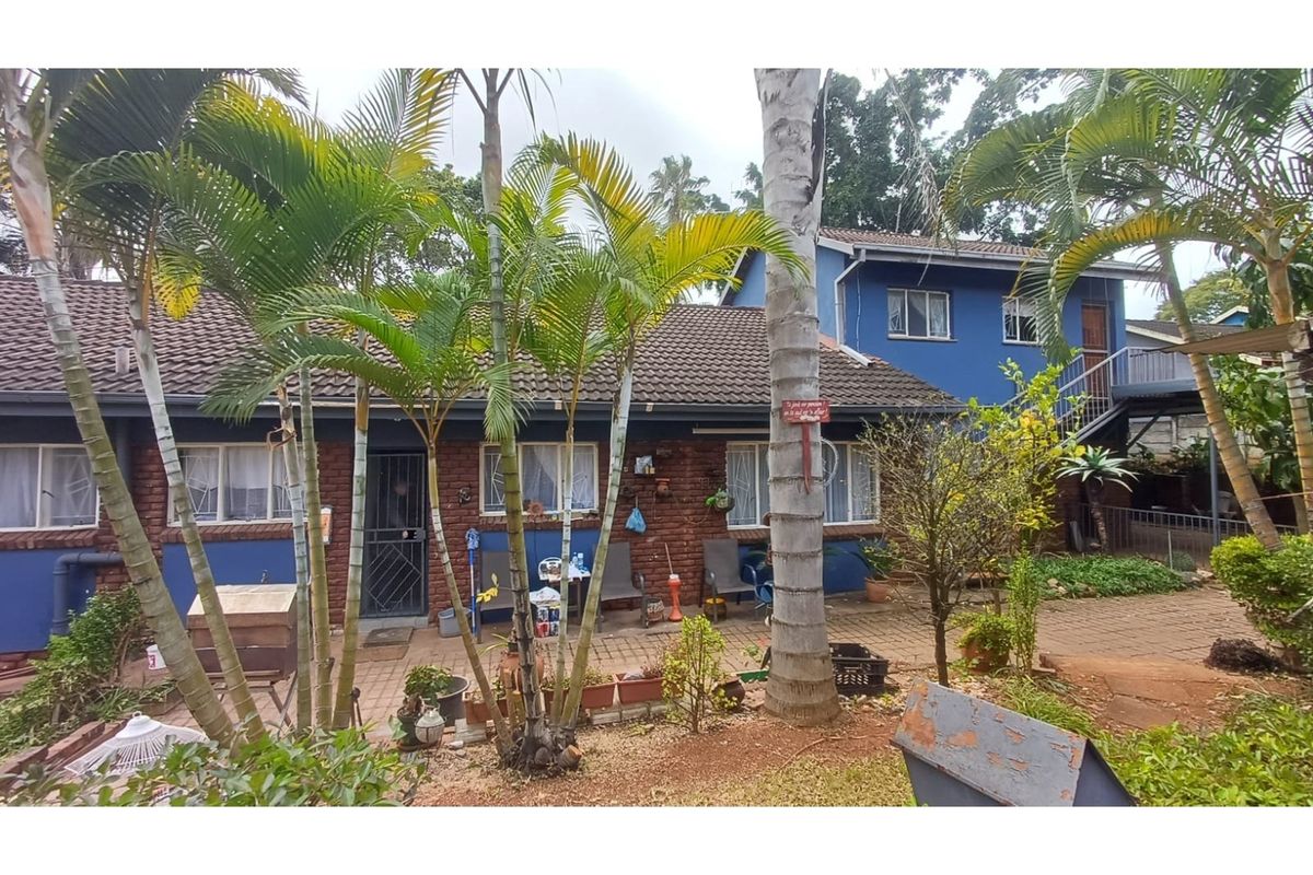 3-Bed Oasis with Batchelor flat in Louis Trichardt - Photo 2