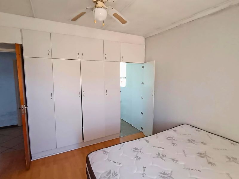 Low-Maintenance Face-Brick Townhouse in Secure Abbotsford Complex - Photo 8