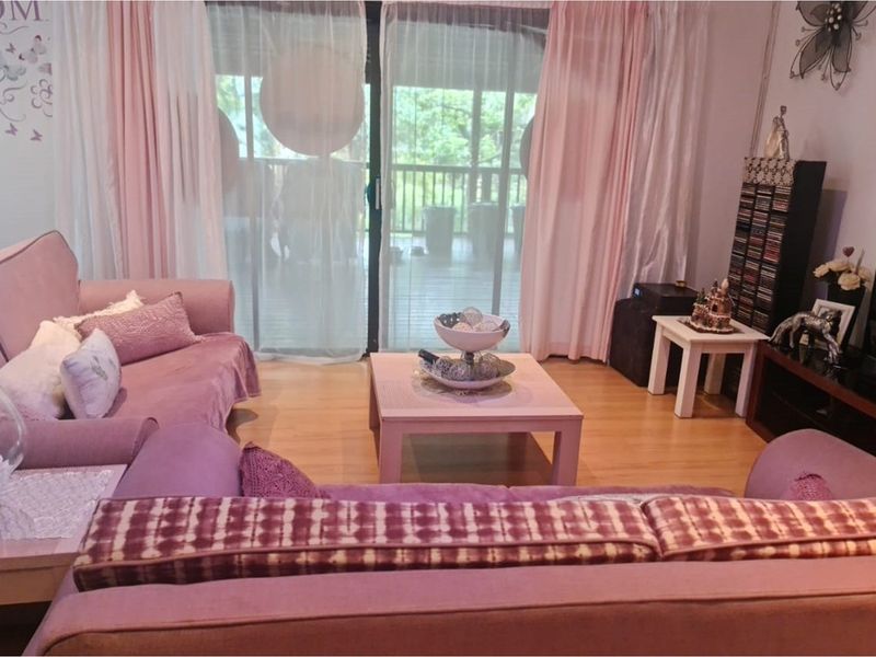 Spacious Double Storey Home in Leisure Bay - Perfect for Entertaining and Relaxed Living - Photo 10