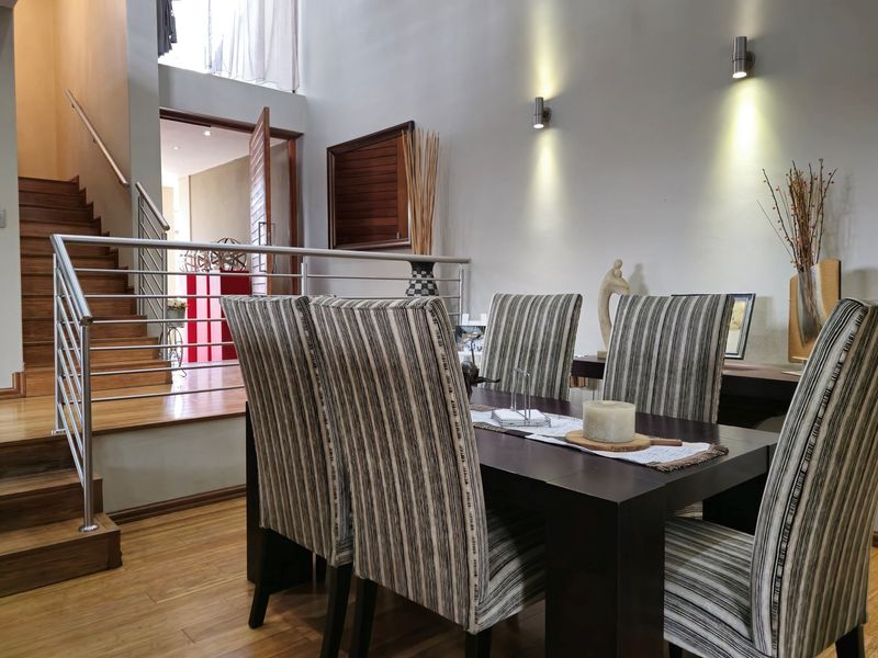 Elevated Estate Living Where Luxury, Security and Lifestyle Unite - Photo 8