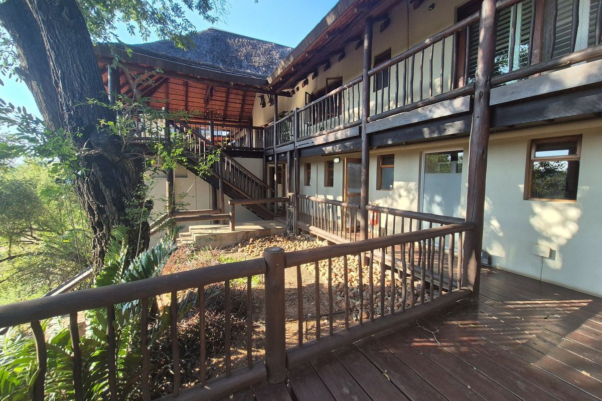 Best Value  Home on the Byde Riverine with Drakensberg Mountain views in Blyde Wildlife Estate. - Photo 3
