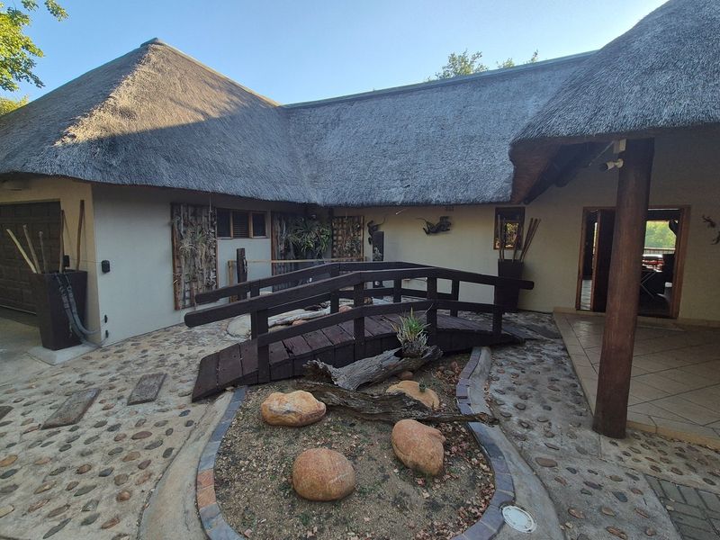 Best Value  Home on the Byde Riverine with Drakensberg Mountain views in Blyde Wildlife Estate. - Photo 6