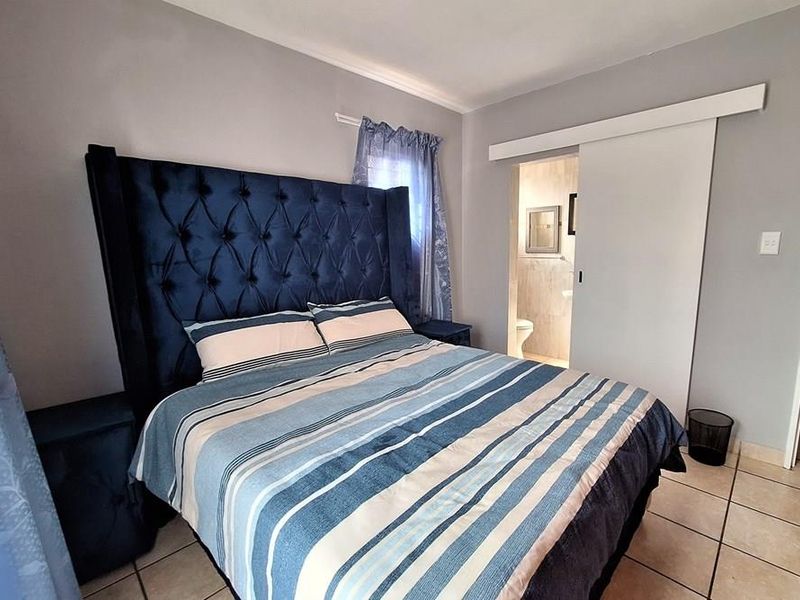 2 bedroom, 2 bathroom Apartment to Rent in Lockwood Ext 29 - Photo 4