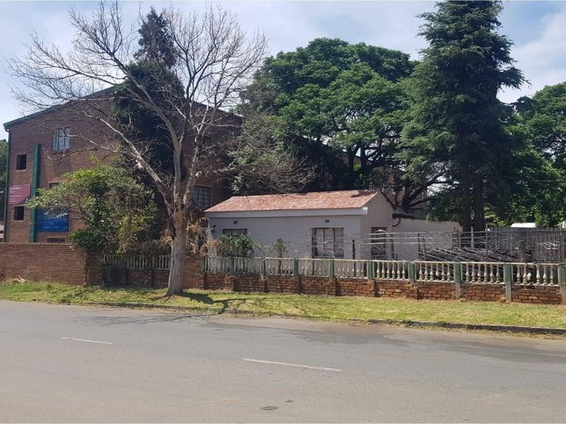 Prime Location, Prime Potential: Reimagine Your Future in Kempton Park CBD - Photo 3