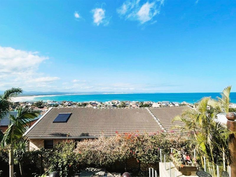 Exclusive Luxury Double-Storey Home with Panoramic Sea Views in Wavecrest, Jeffreys Bay - Photo 5