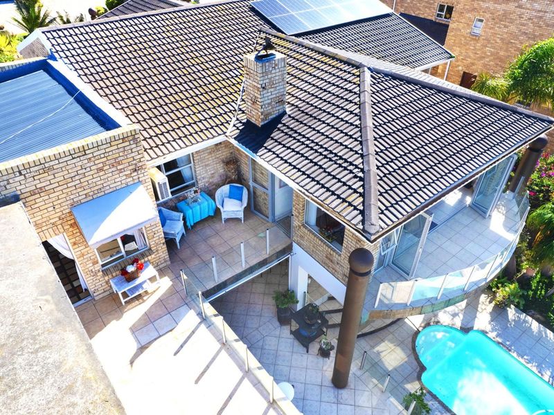 Exclusive Luxury Double-Storey Home with Panoramic Sea Views in Wavecrest, Jeffreys Bay - Photo 2