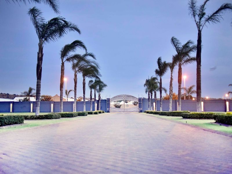 Exceptional house for sale in Wilkoppies! - Photo 4