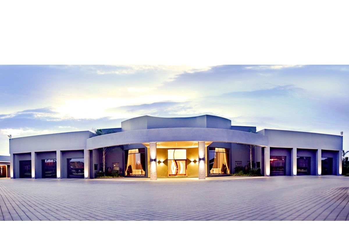 Exceptional house for sale in Wilkoppies! - Photo 3