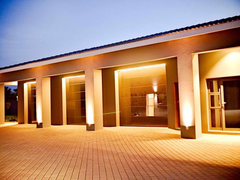 Exceptional house for sale in Wilkoppies! - Photo 9