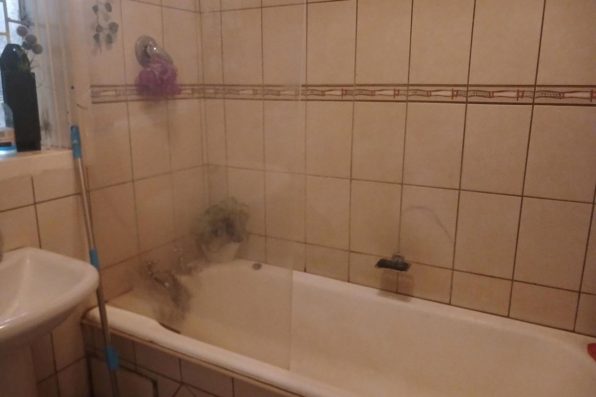 Ideal investment close to university - Photo 5