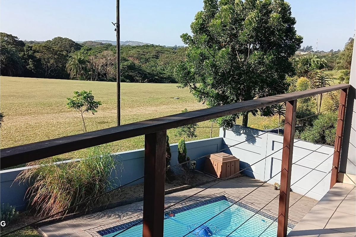 "Luxurious Coastal Home in Mzingazi Golf Estate" - Photo 4